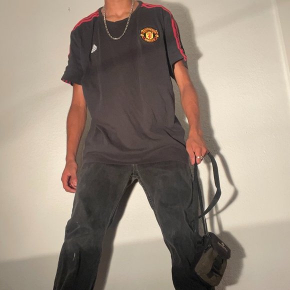 2000s Adidas Manchester United Ringer Tee - Picture 1 of 13